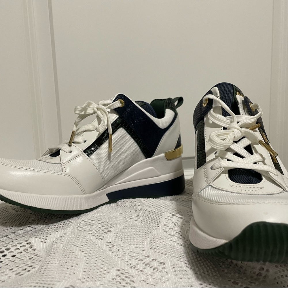 NEW Michael Kors Shoes - Color-Block Leather and Logo Trainer